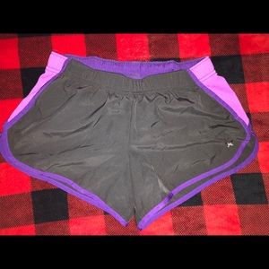 Running shorts